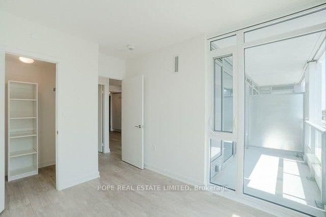 27 Bathurst Street, Unit 604W thumbnail 20