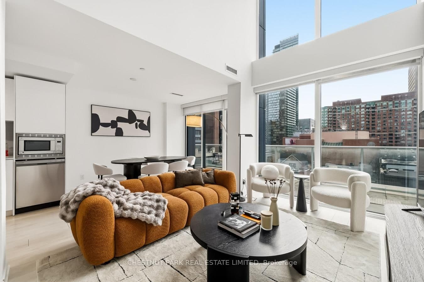 18 Maitland Terrace, Unit 405 - Image 1