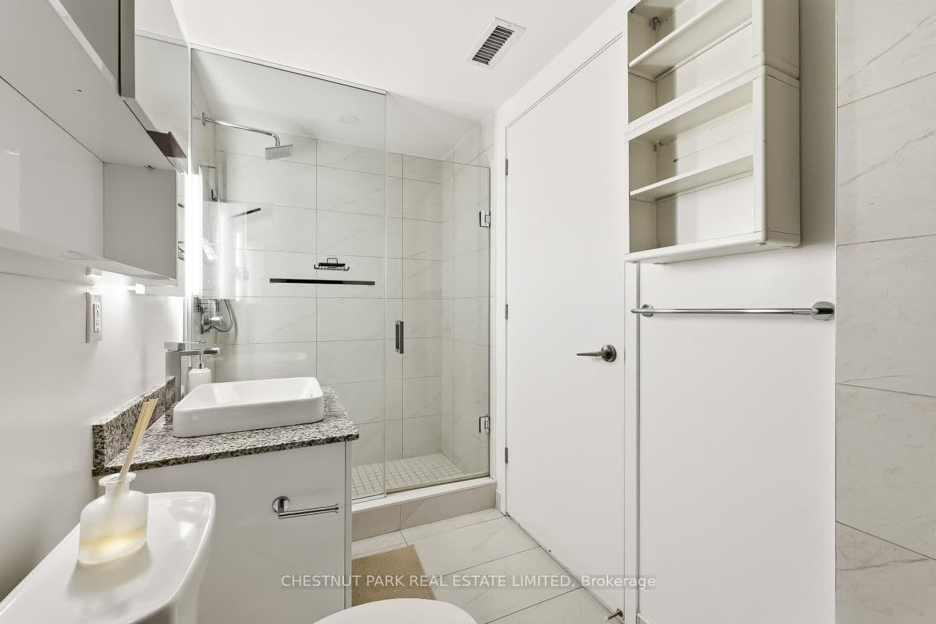 18 Maitland Terrace, Unit 405 thumbnail 24