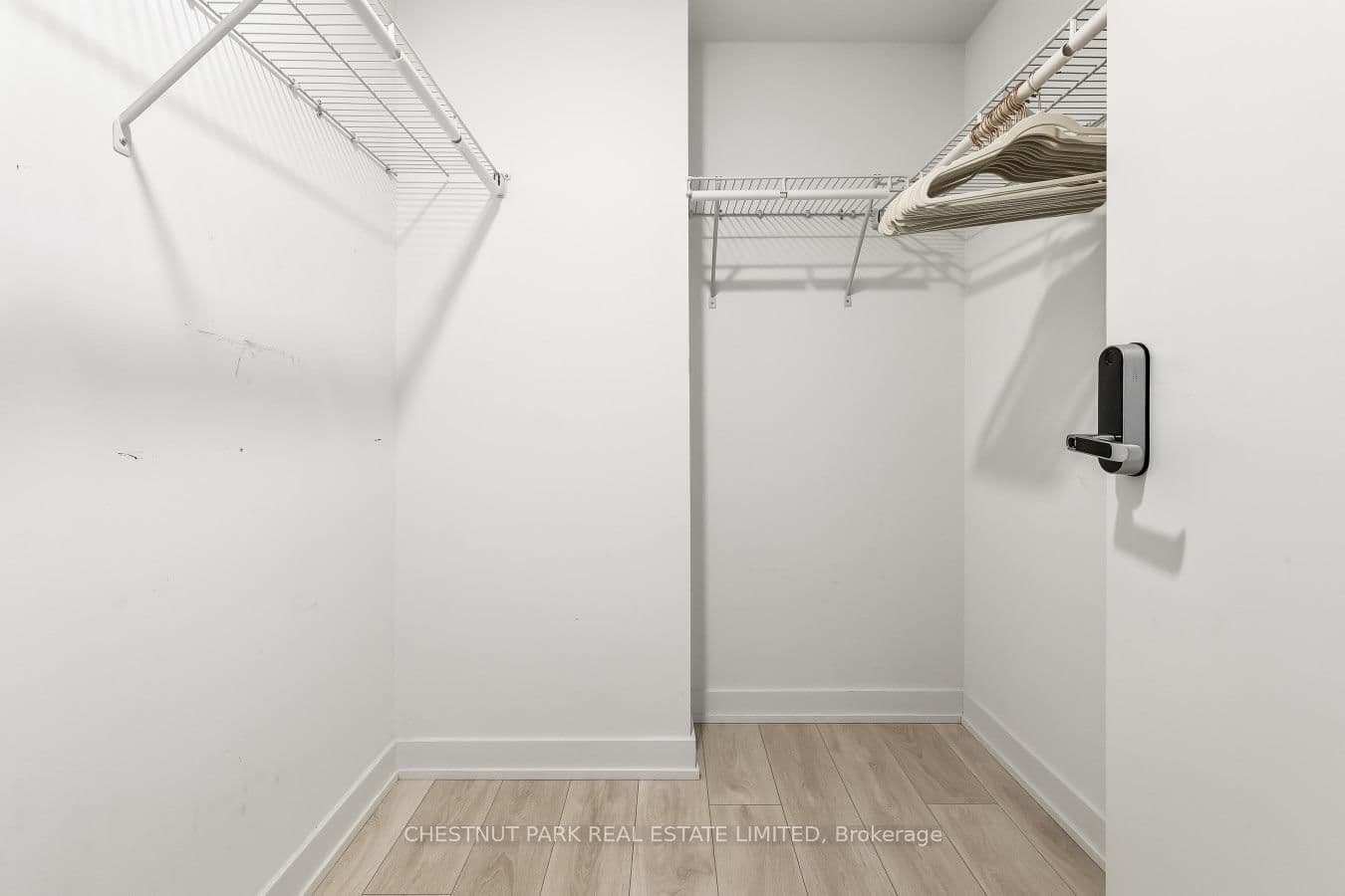 18 Maitland Terrace, Unit 405 thumbnail 25
