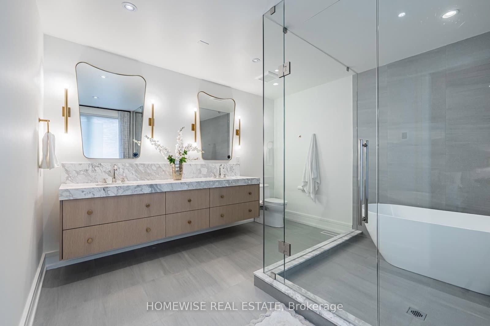 90 Mcgillivray Avenue thumbnail 18
