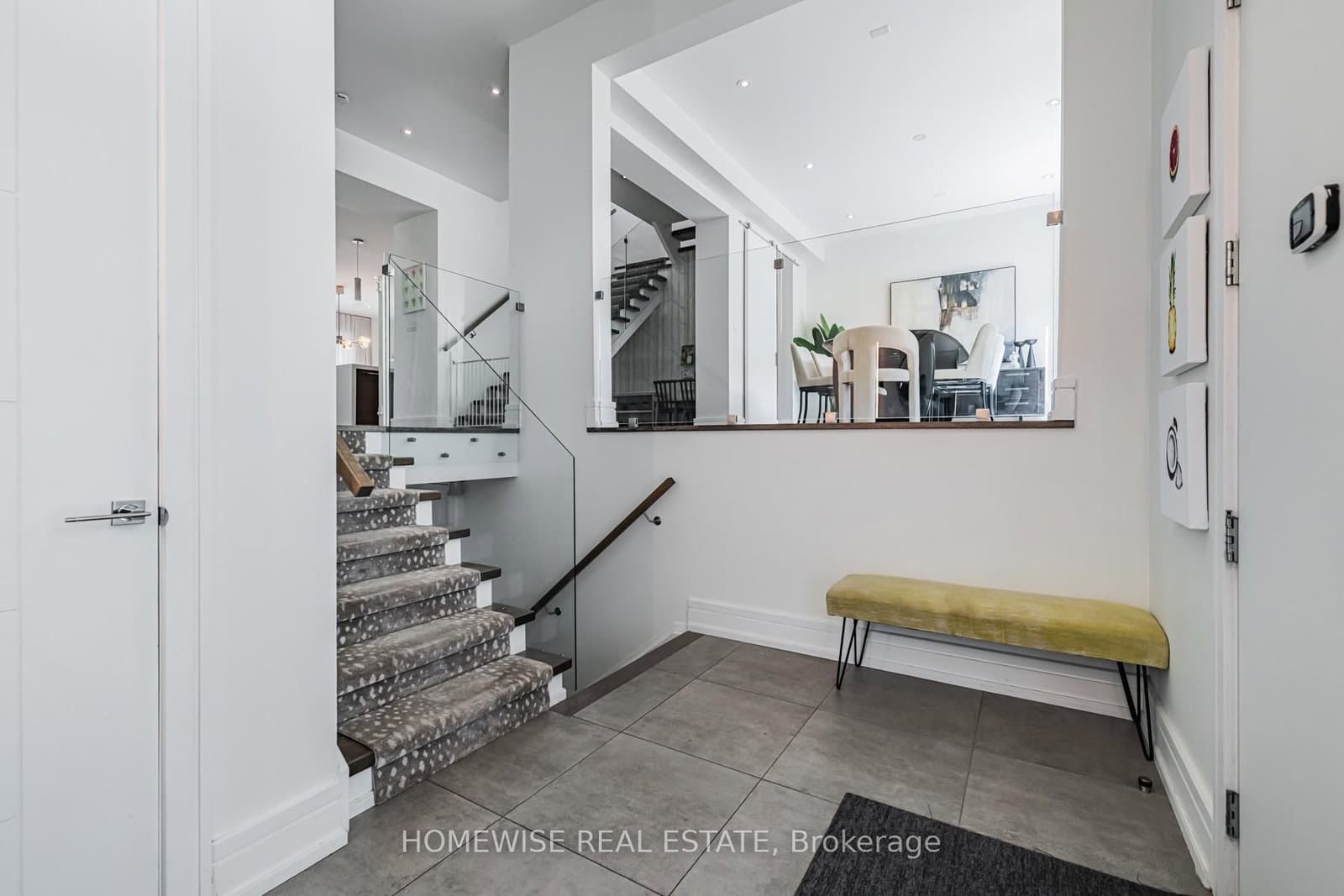90 Mcgillivray Avenue thumbnail 3