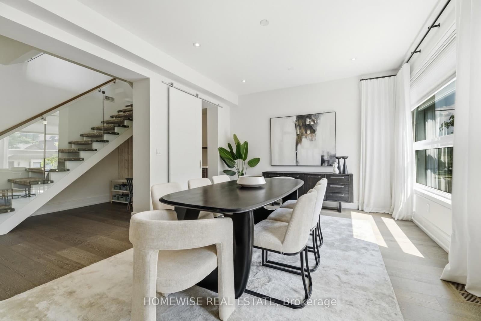 90 Mcgillivray Avenue thumbnail 6