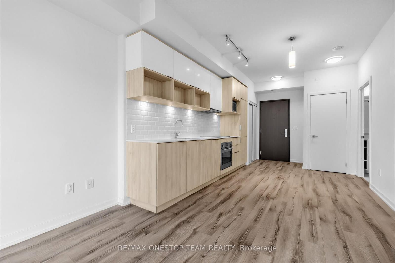 52 Forest Manor Road, Unit 707 thumbnail 25
