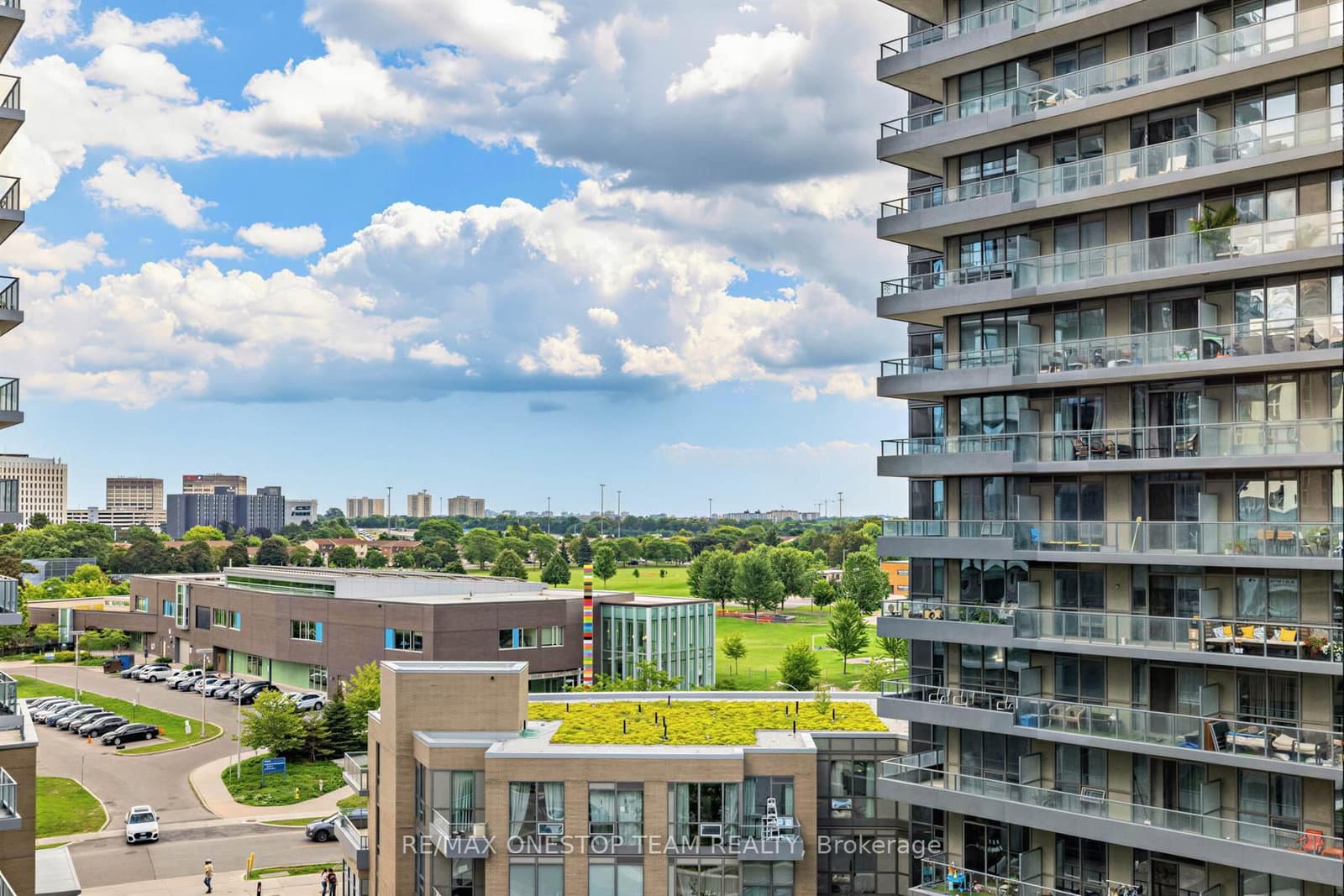 52 Forest Manor Road, Unit 707 thumbnail 31