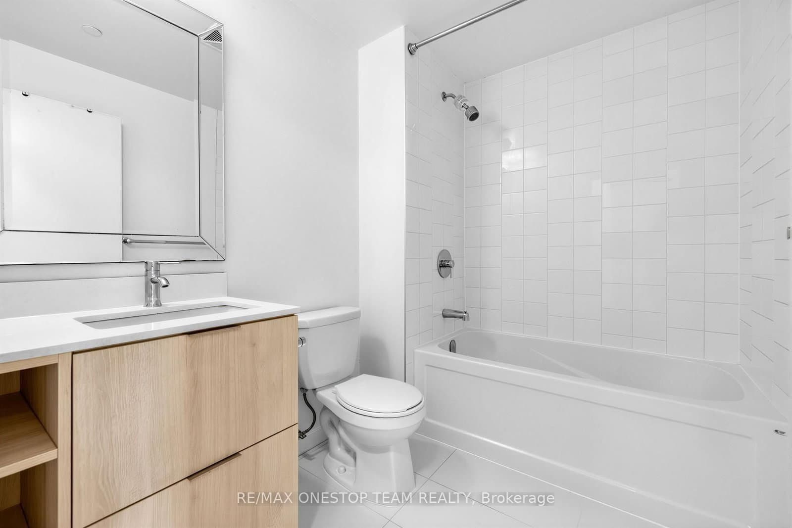 52 Forest Manor Road, Unit 707 thumbnail 4