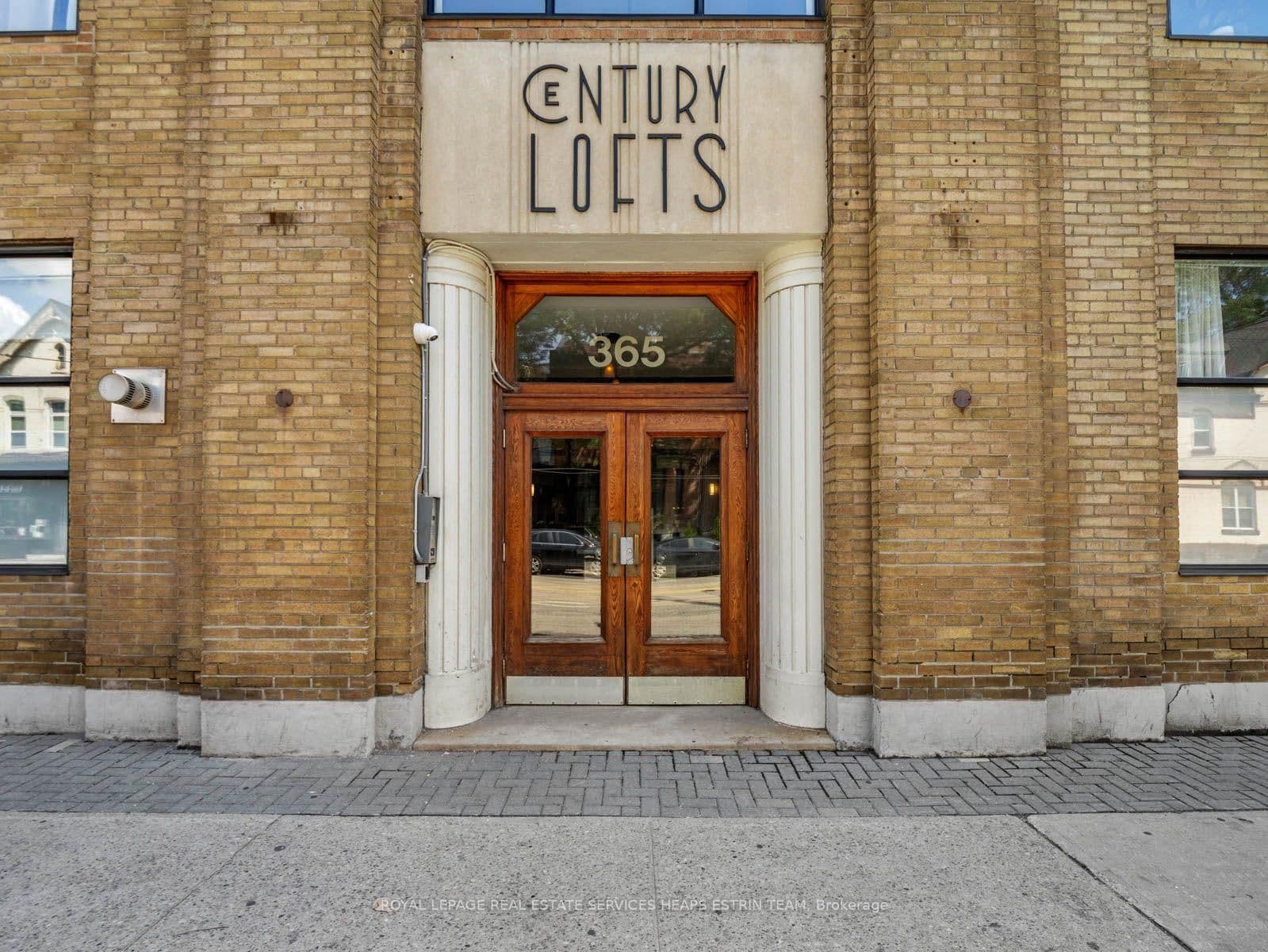 365 Dundas Street E, Unit 207 - Image 1