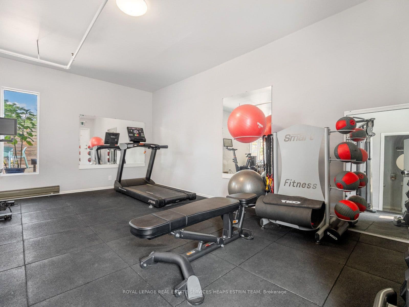 365 Dundas Street E, Unit 207 thumbnail 27