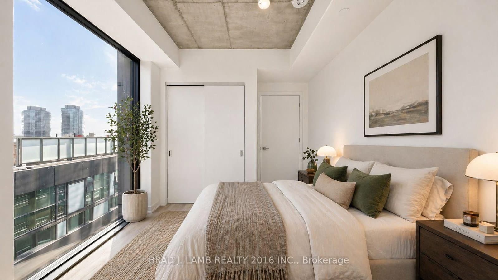 284 King Street E, Unit 1507 thumbnail 3