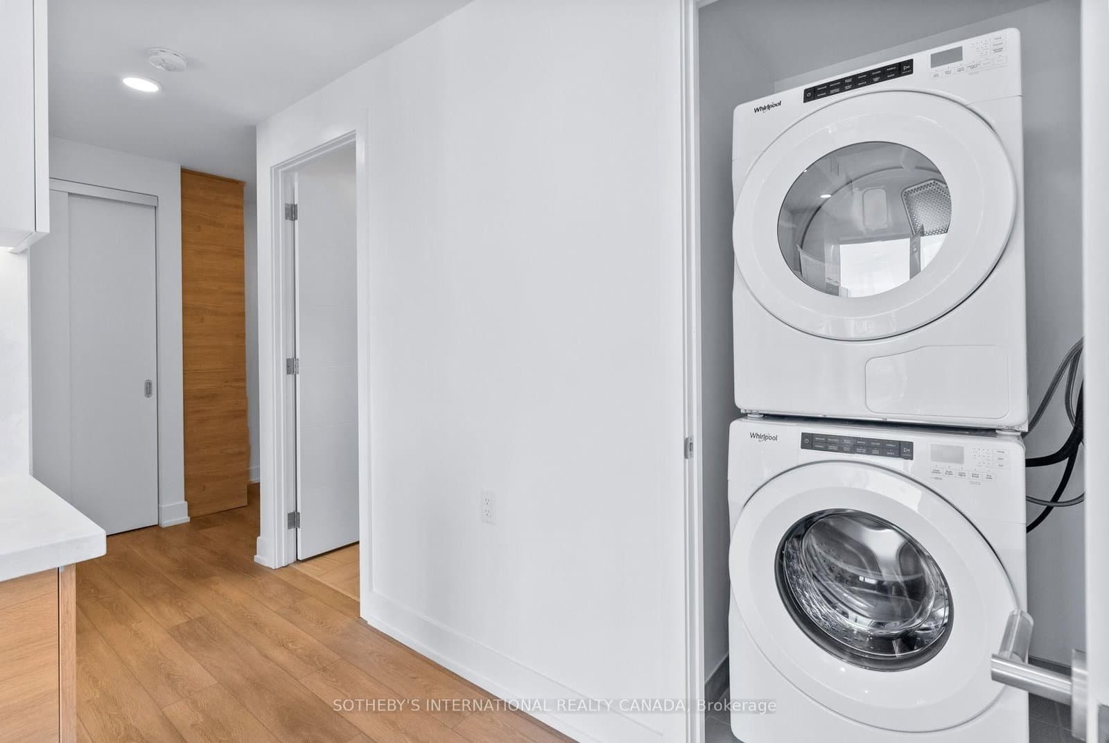 200 Redpath Avenue, Unit 3410 thumbnail 12