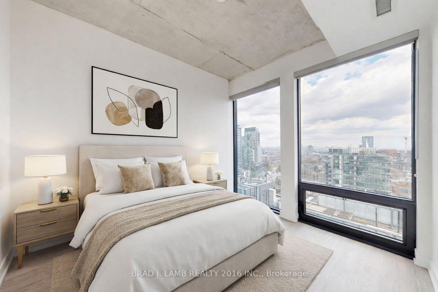 284 King Street E, Unit 1101 thumbnail 3