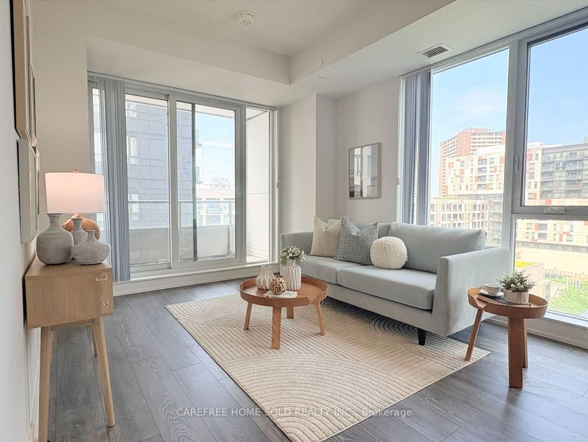 225 Sumach Street, Unit 711