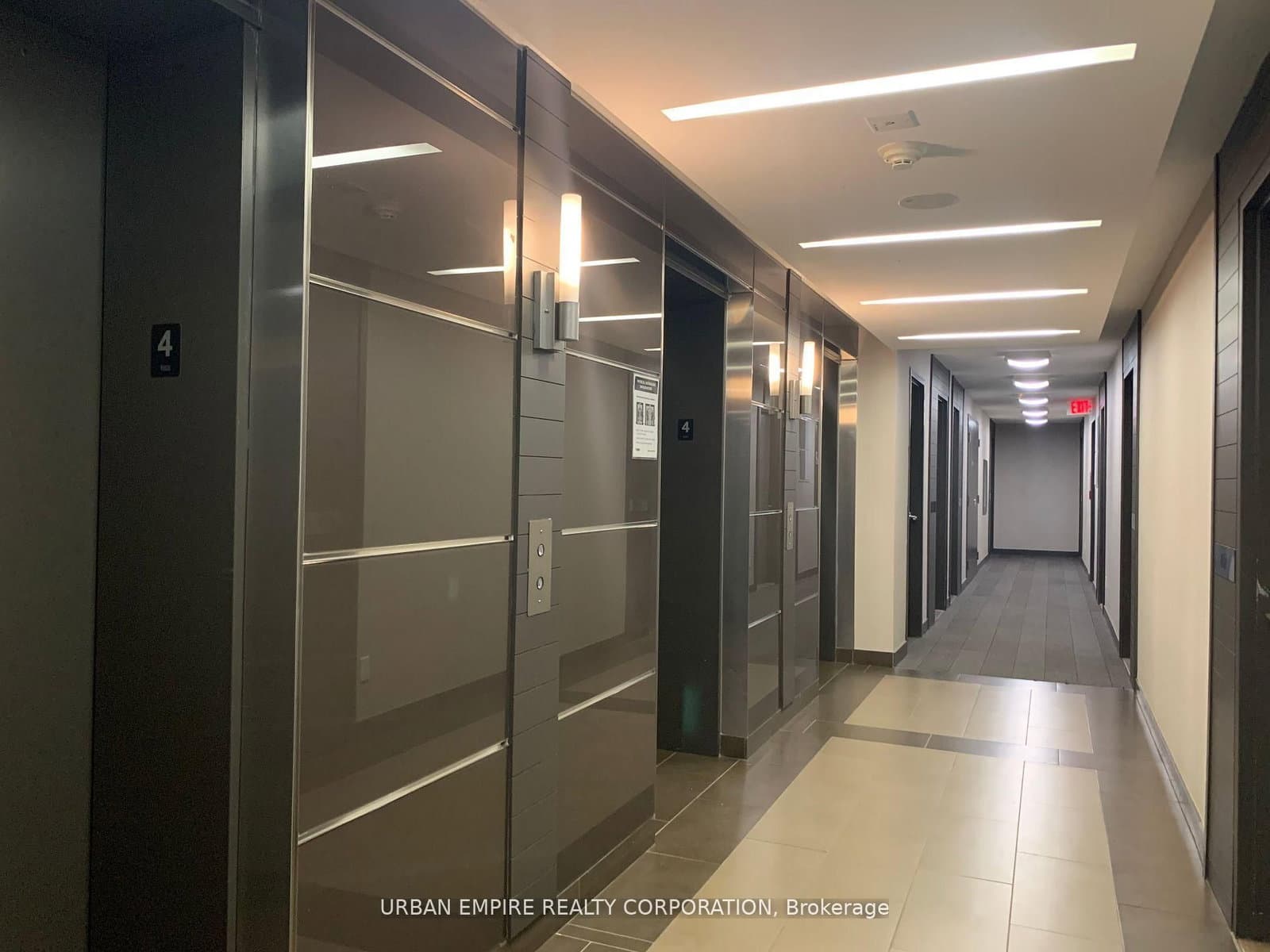 126 Simcoe Street, Unit 408 thumbnail 14