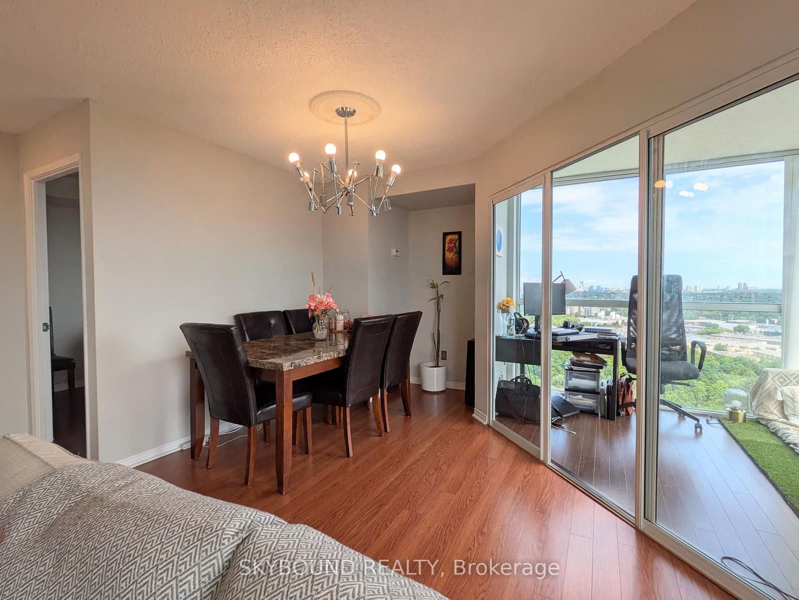 7 Concorde Place, Unit 2601 thumbnail 12