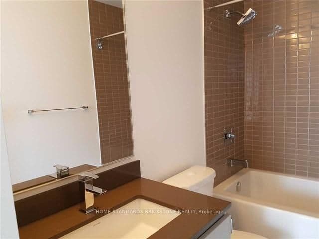 200 Bloor Street W, Unit 502 thumbnail 11