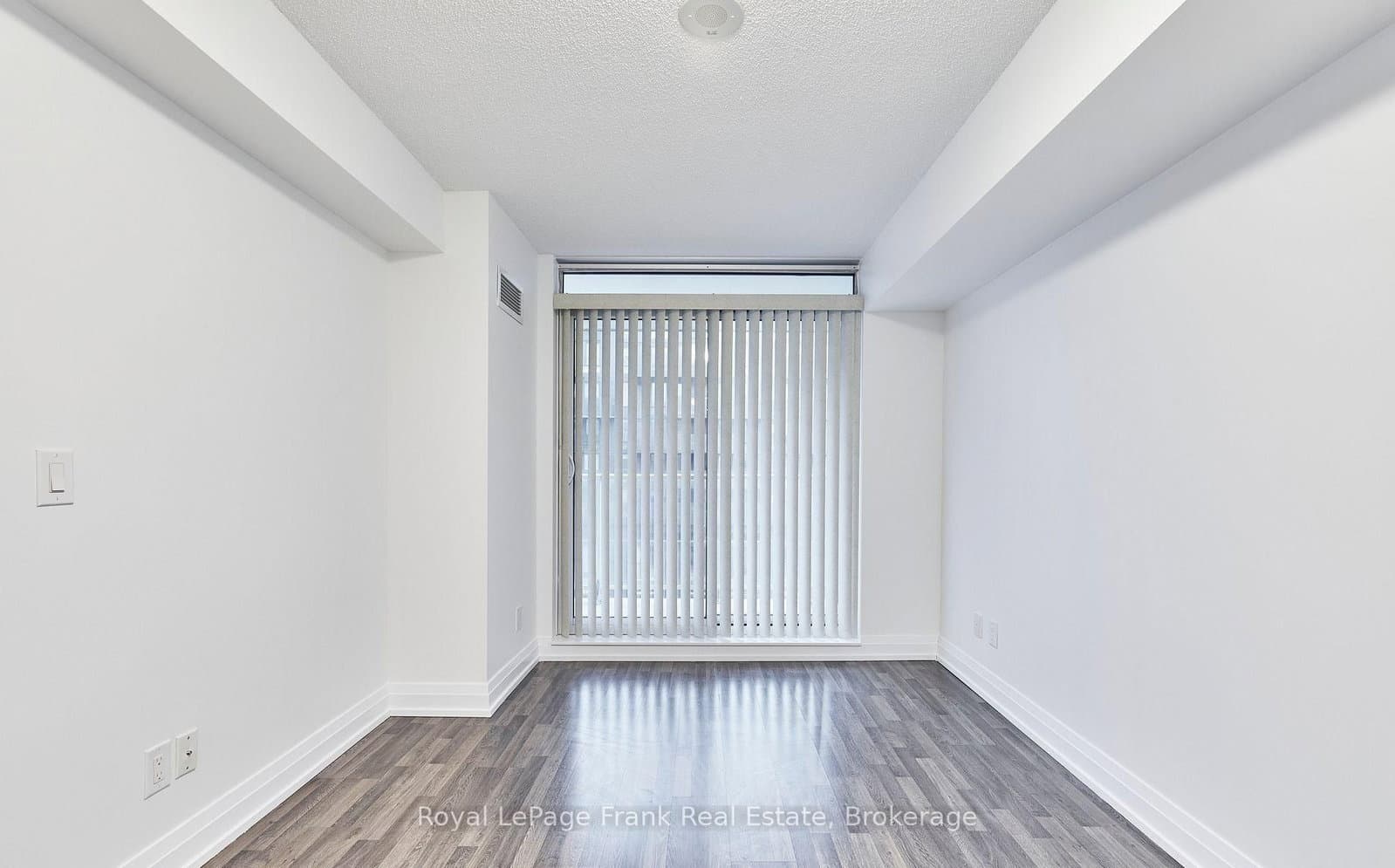 555 Wilson Avenue, Unit E402 thumbnail 7