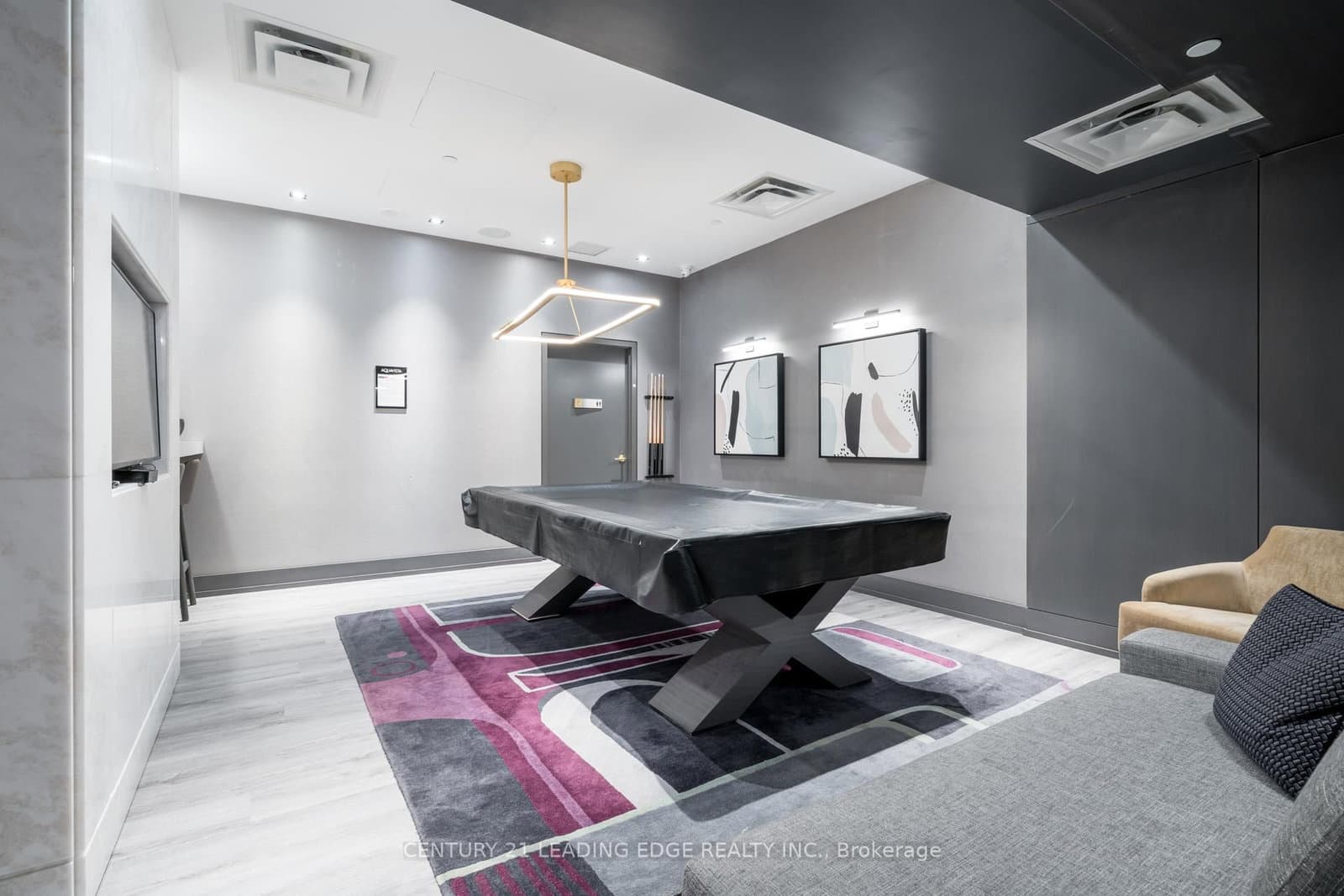 1 Edgewater Drive, Unit 919 thumbnail 30