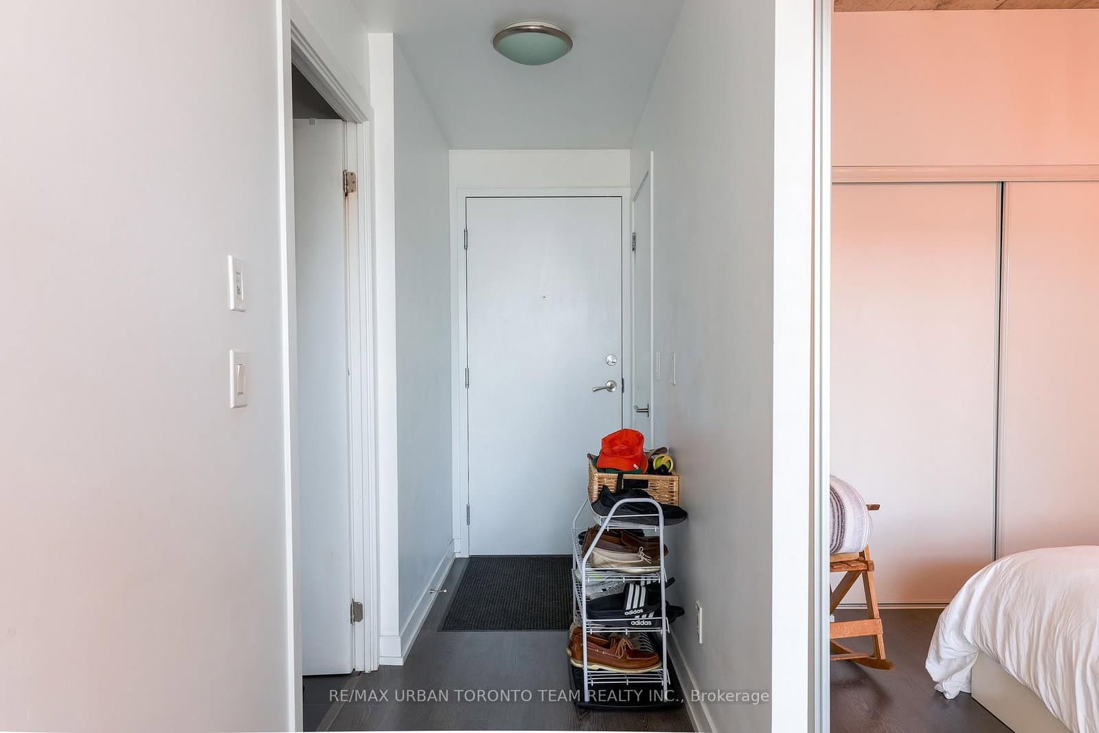 1205 Queen Street W, Unit 412 thumbnail 2