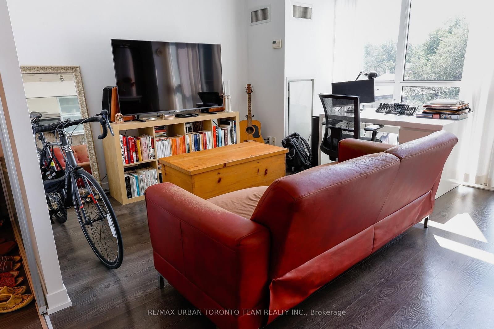 1205 Queen Street W, Unit 412 thumbnail 4