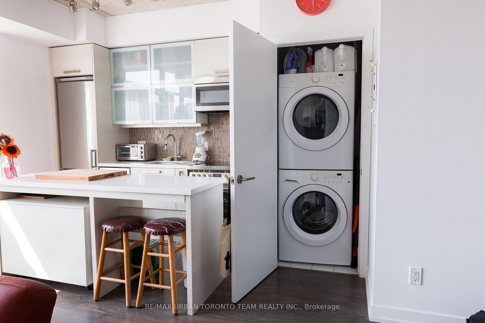 1205 Queen Street W, Unit 412 thumbnail 6