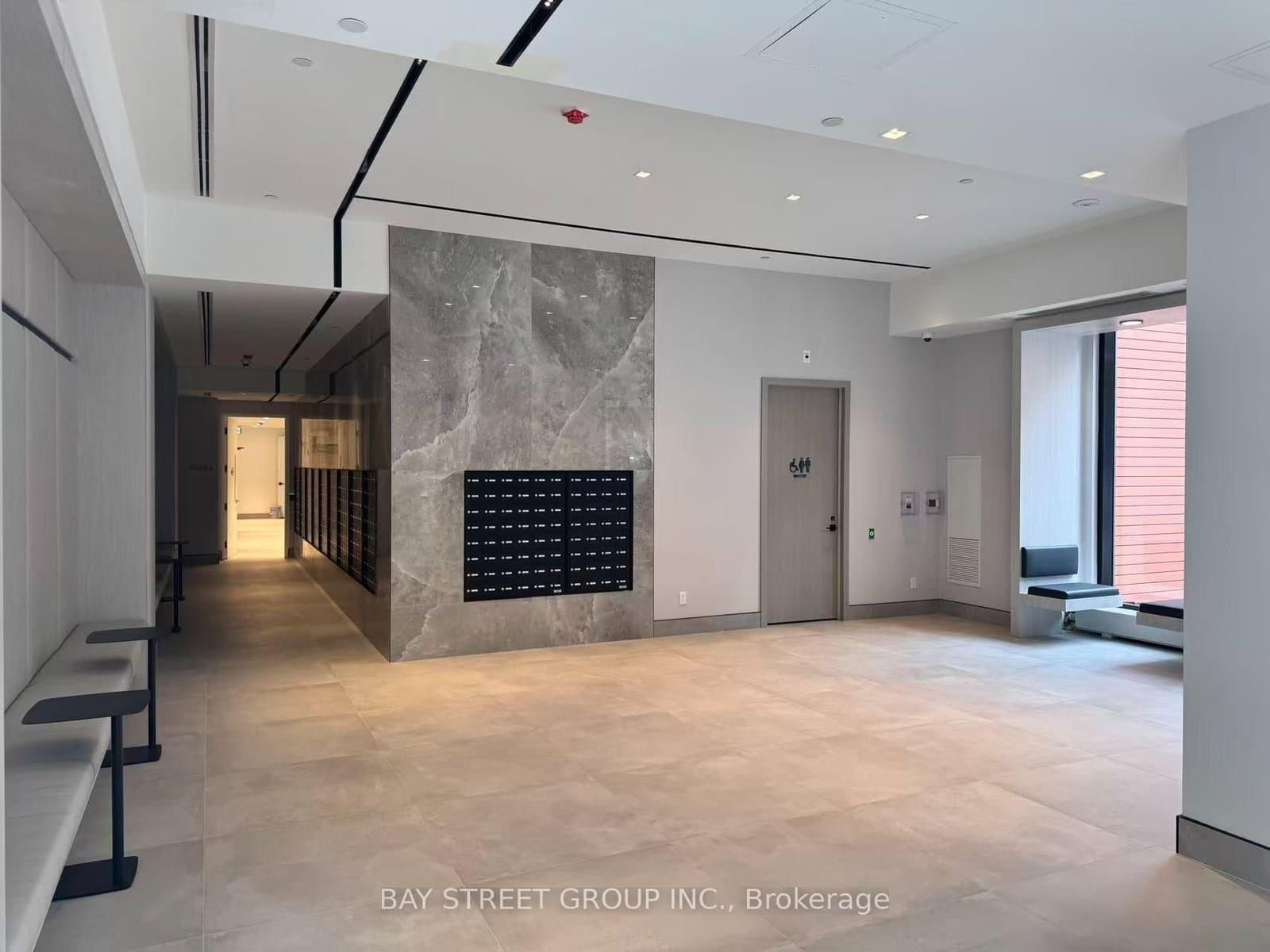 609 Sherbourne Street, Unit 4710 thumbnail 2