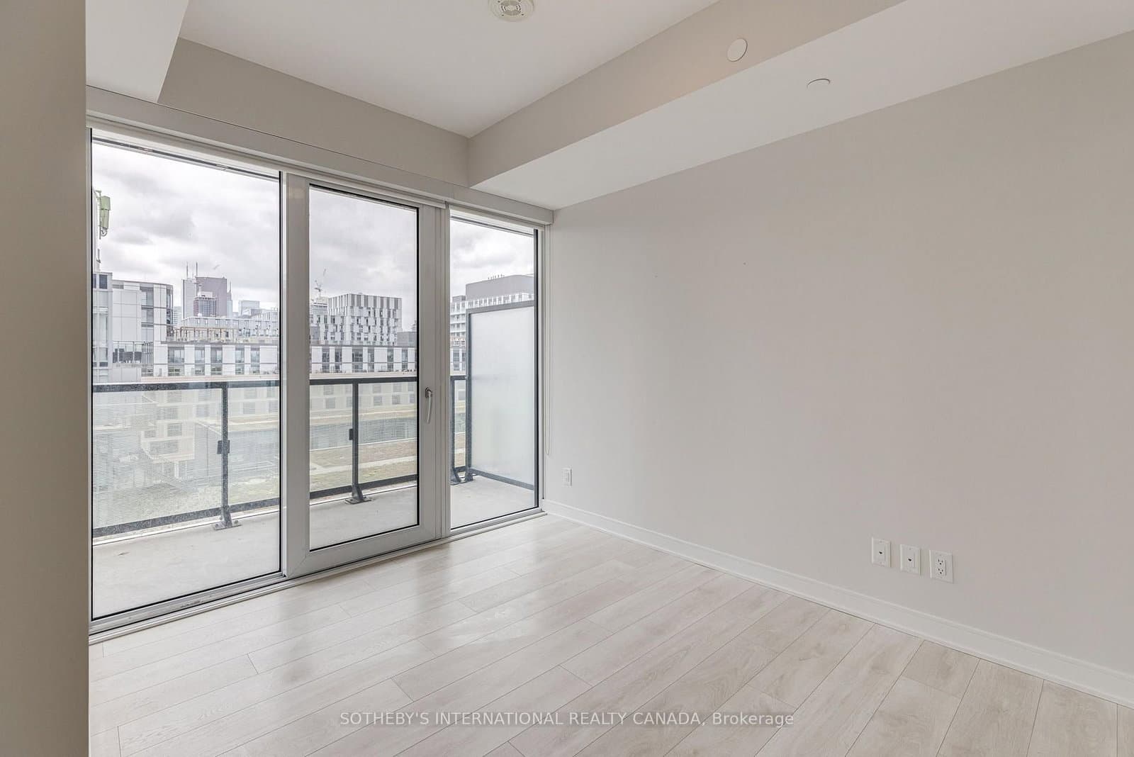 180 Mill Street, Unit S808 thumbnail 12