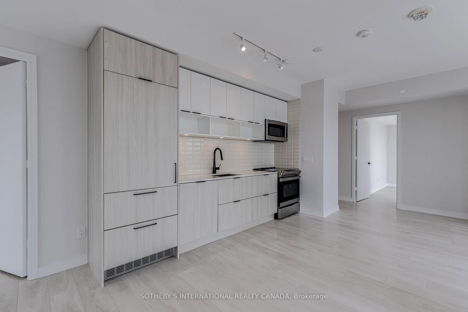 180 Mill Street, Unit S808 thumbnail 4
