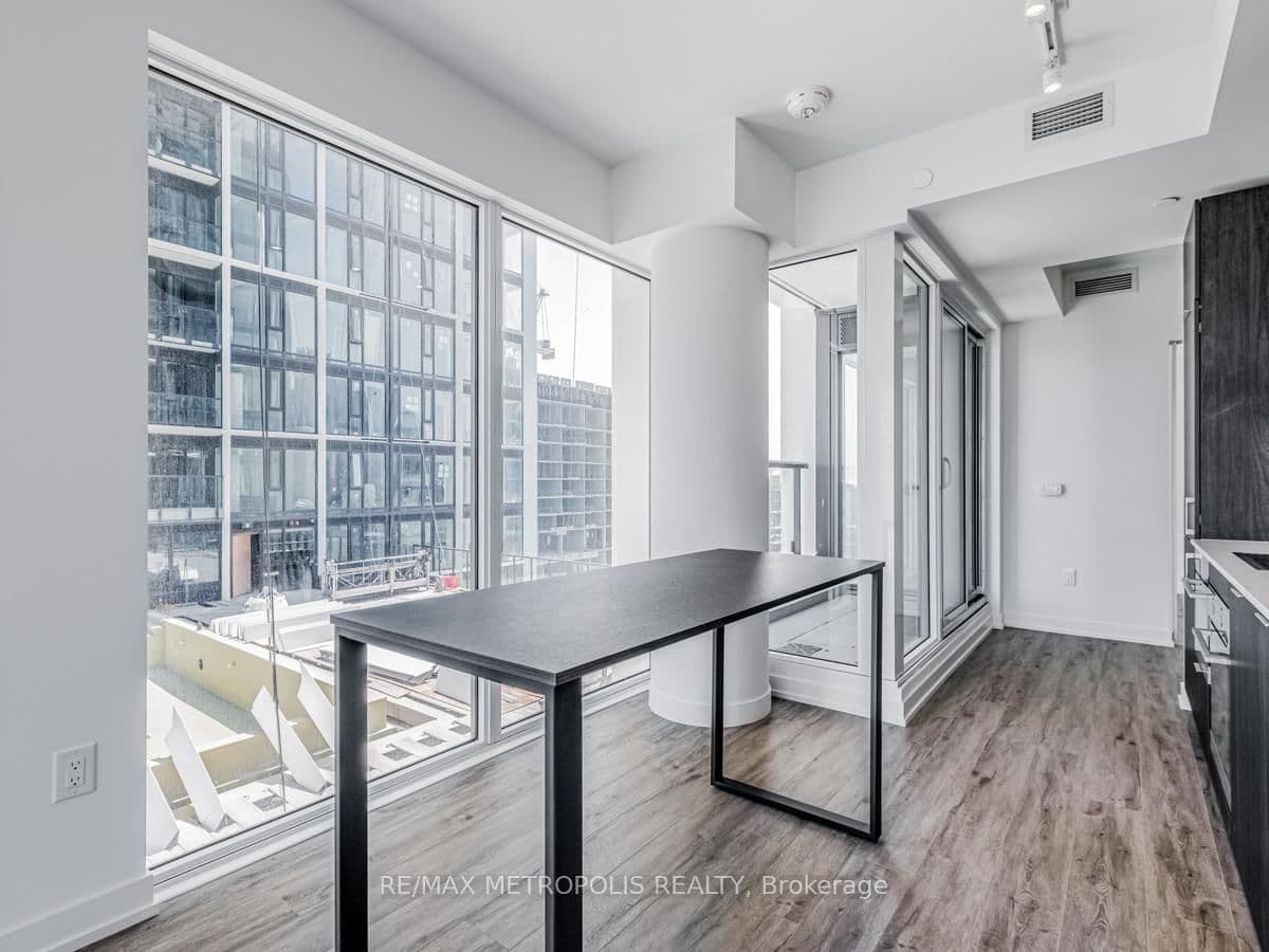 158 Front Street E, Unit 1508 thumbnail 14