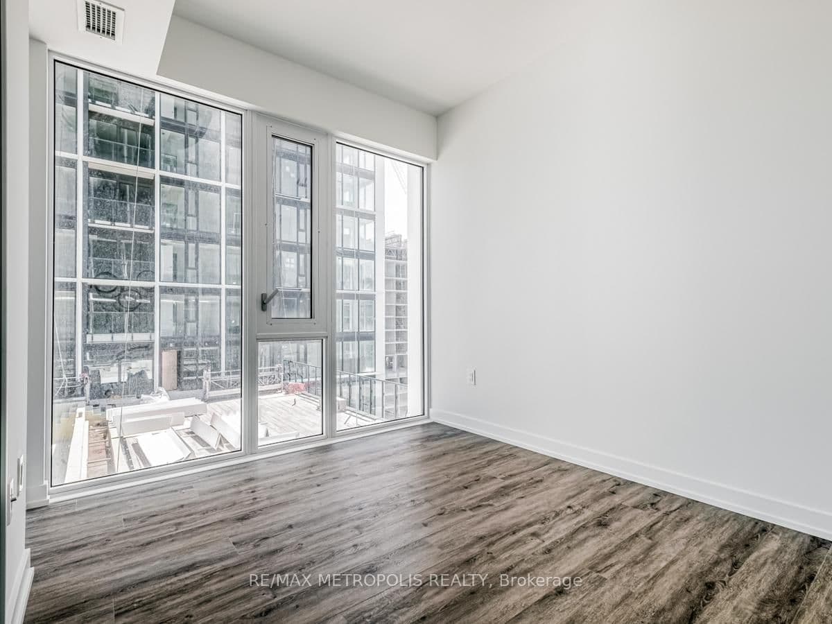 158 Front Street E, Unit 1508 thumbnail 7
