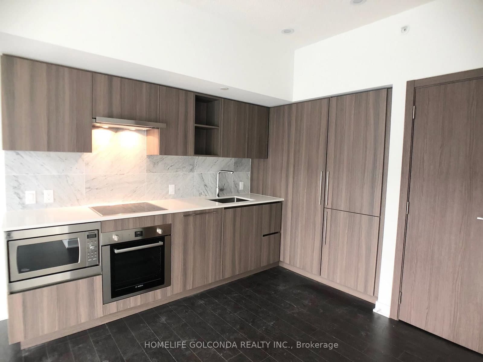 17 Bathurst Street, Unit 1202 thumbnail 5