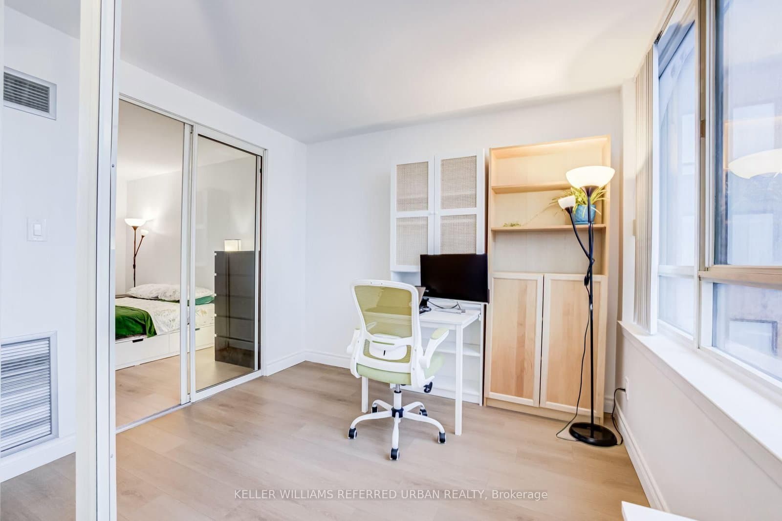 633 Bay Street, Unit 2602 thumbnail 26