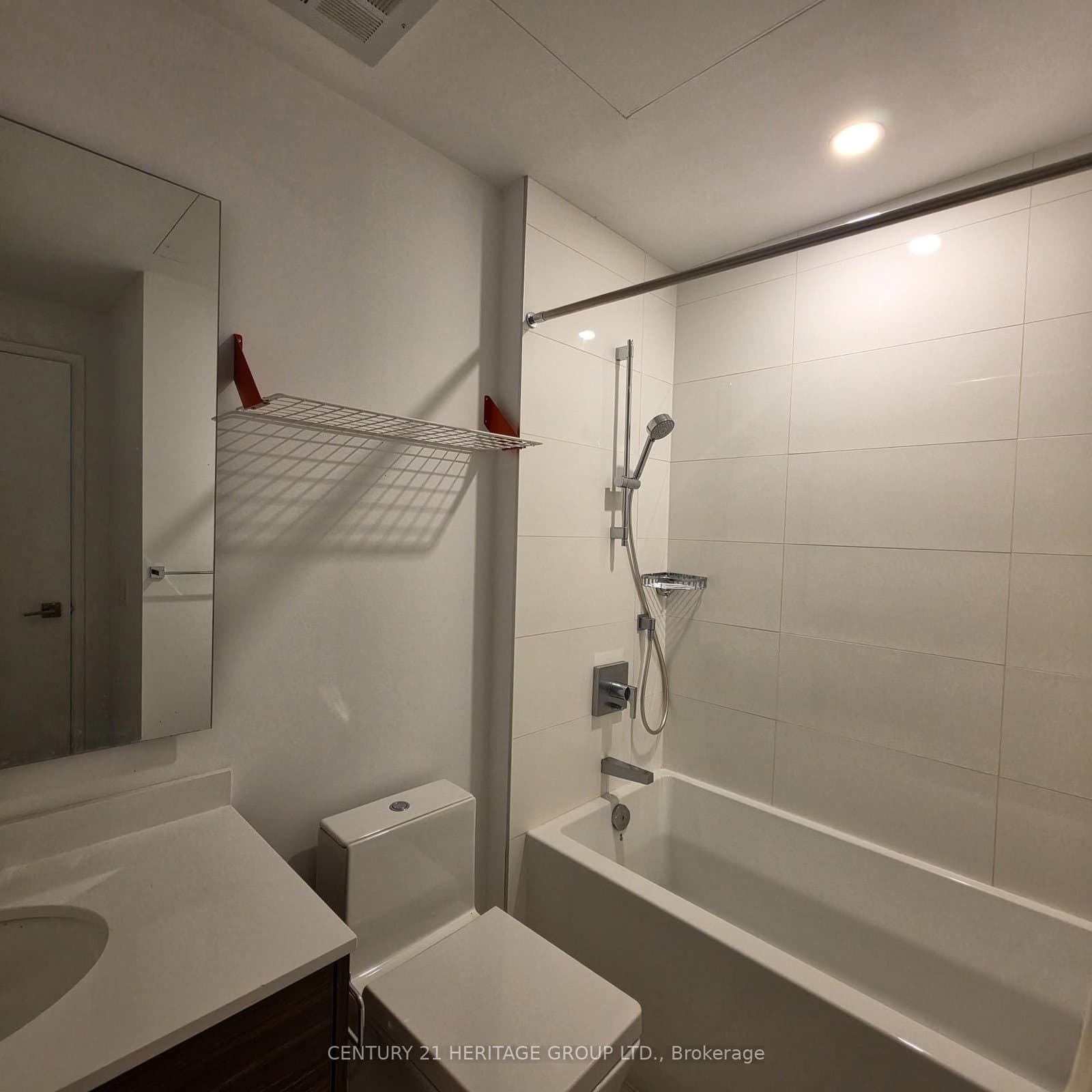 488 University Avenue, Unit 3005 thumbnail 13