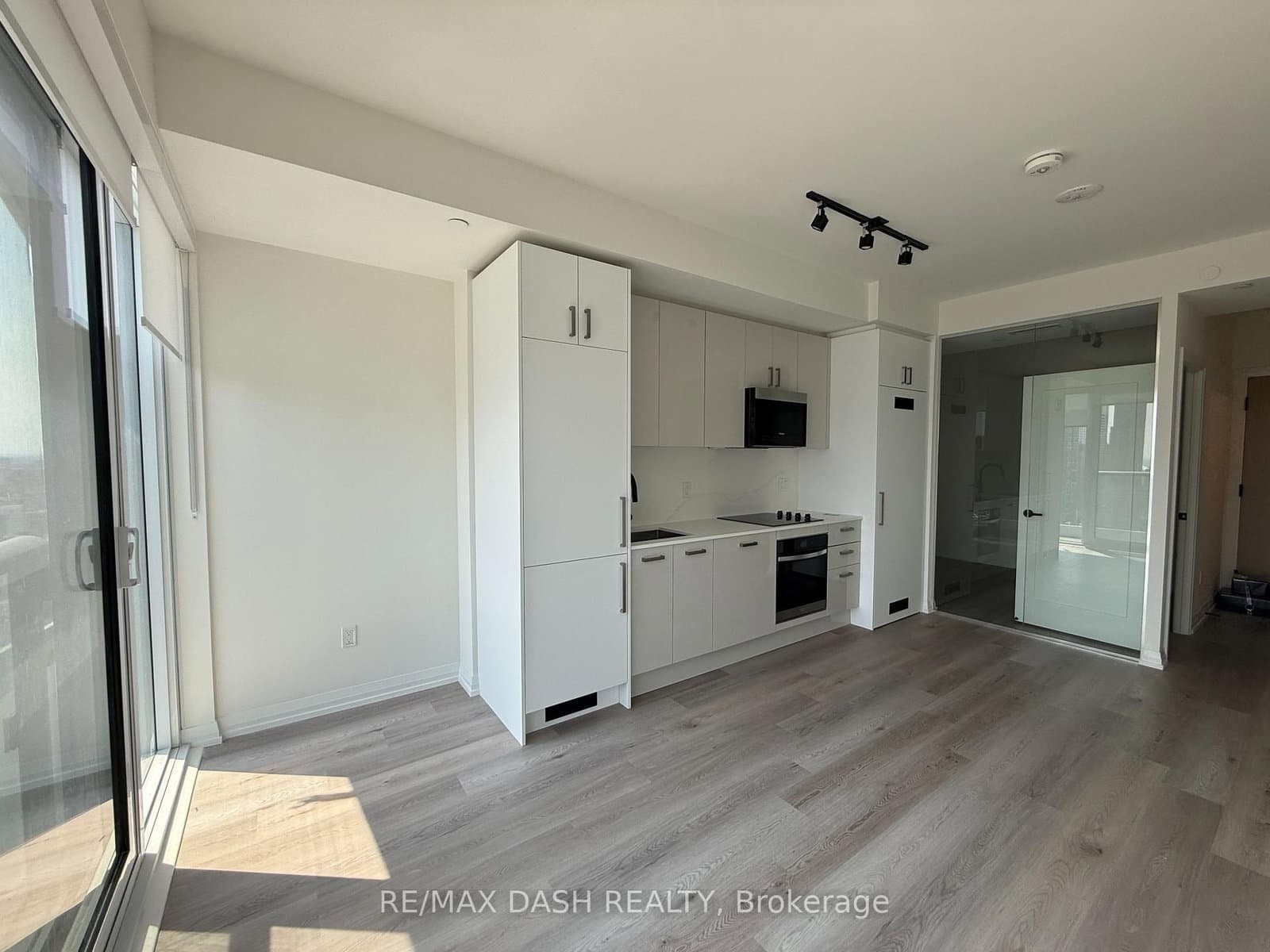 280 Dundas Street W, Unit 2709 thumbnail 10