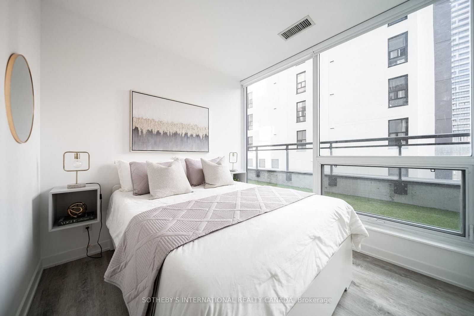 17 Dundonald Street, Unit 302 thumbnail 18