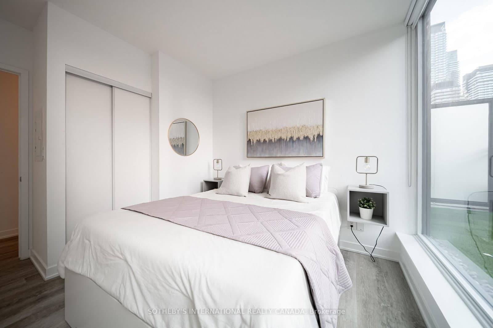 17 Dundonald Street, Unit 302 thumbnail 19