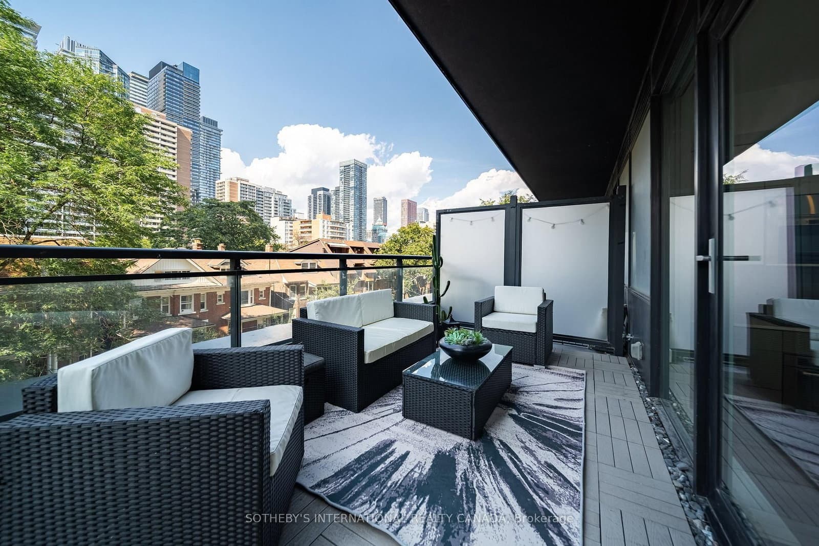17 Dundonald Street, Unit 302 thumbnail 23