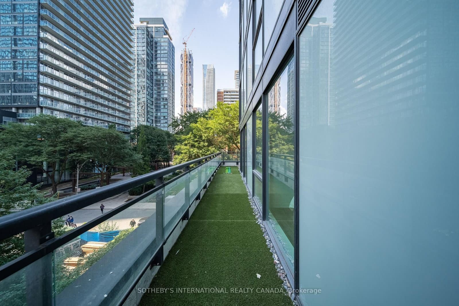 17 Dundonald Street, Unit 302 thumbnail 26