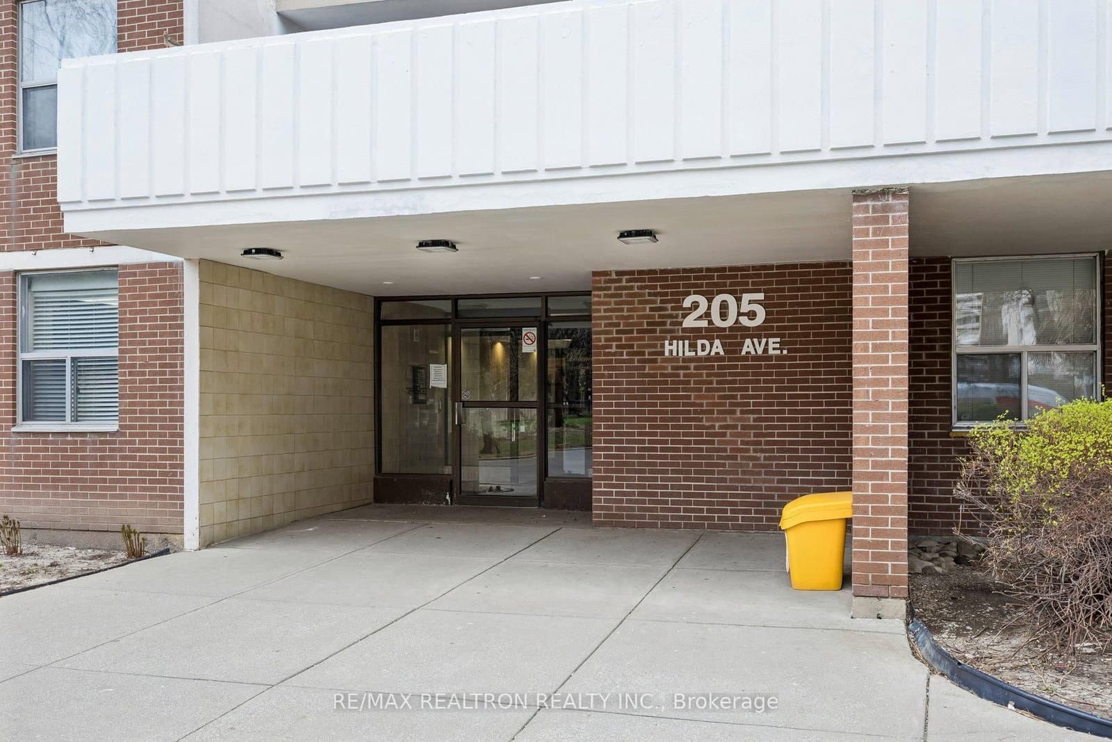 205 Hilda Avenue, Unit 2208 thumbnail 3