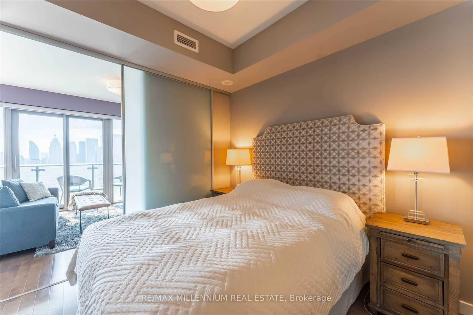 70 Distillery Lane, Unit 3108 thumbnail 7