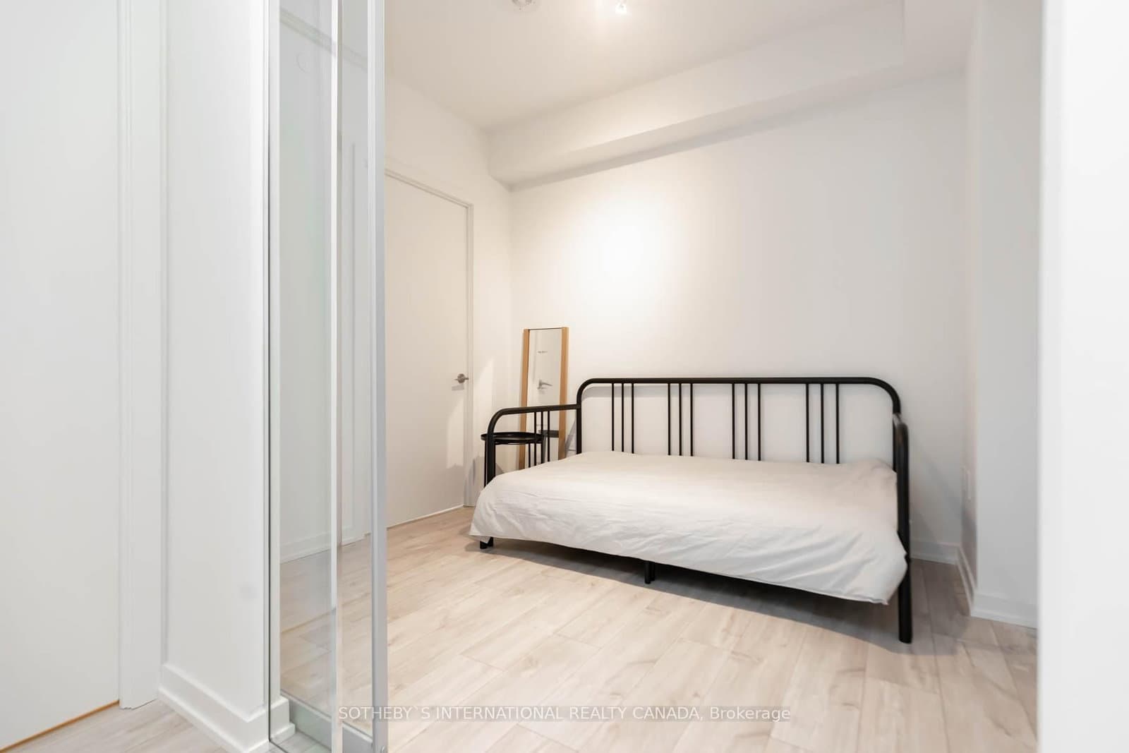 50 Power Street, Unit 1320 thumbnail 24
