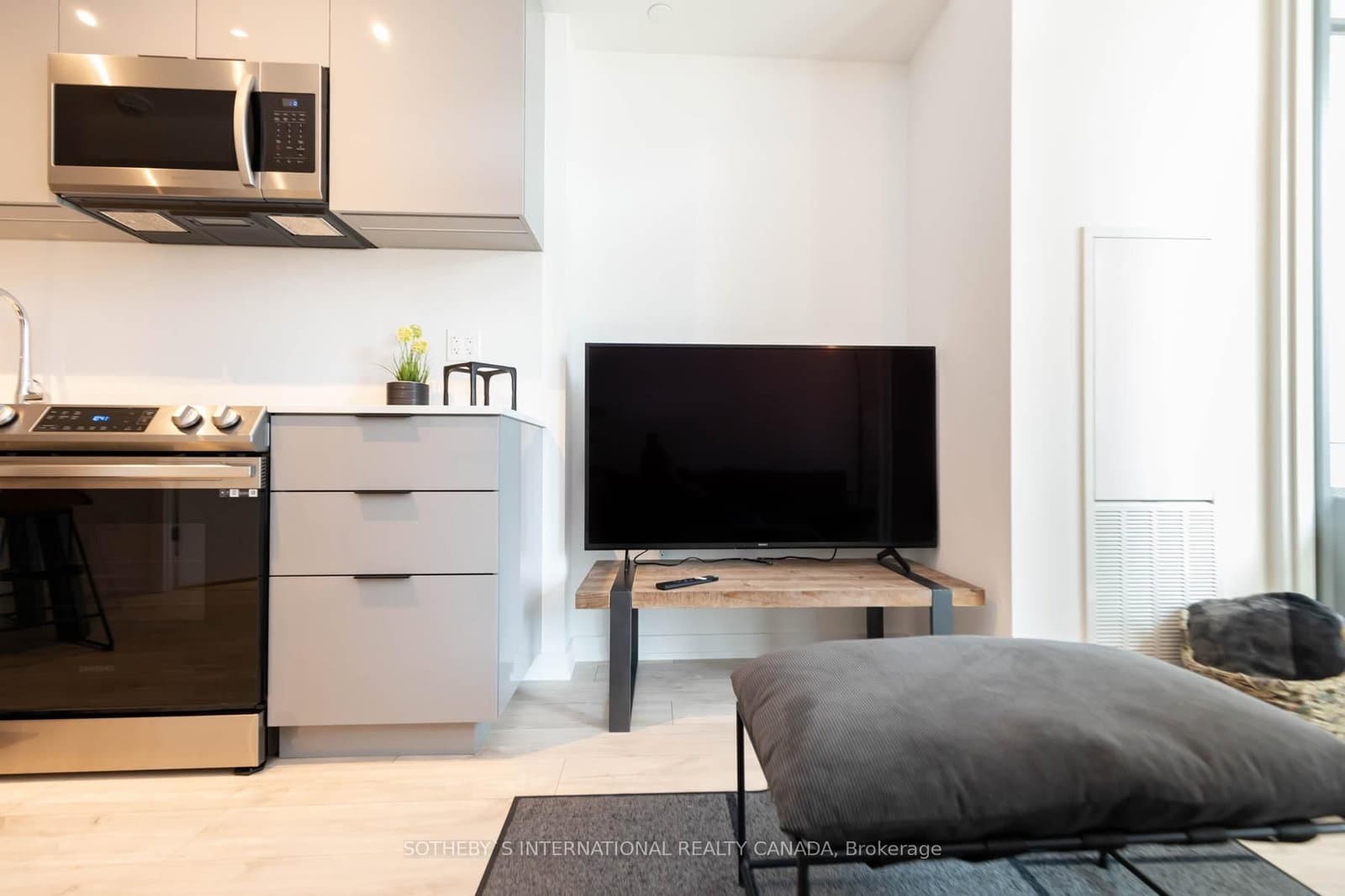 50 Power Street, Unit 1320 thumbnail 6
