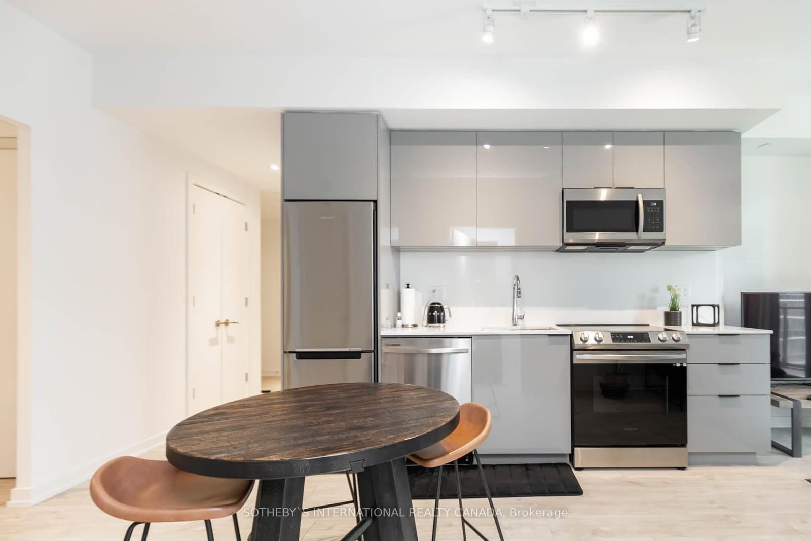 50 Power Street, Unit 1320 thumbnail 7