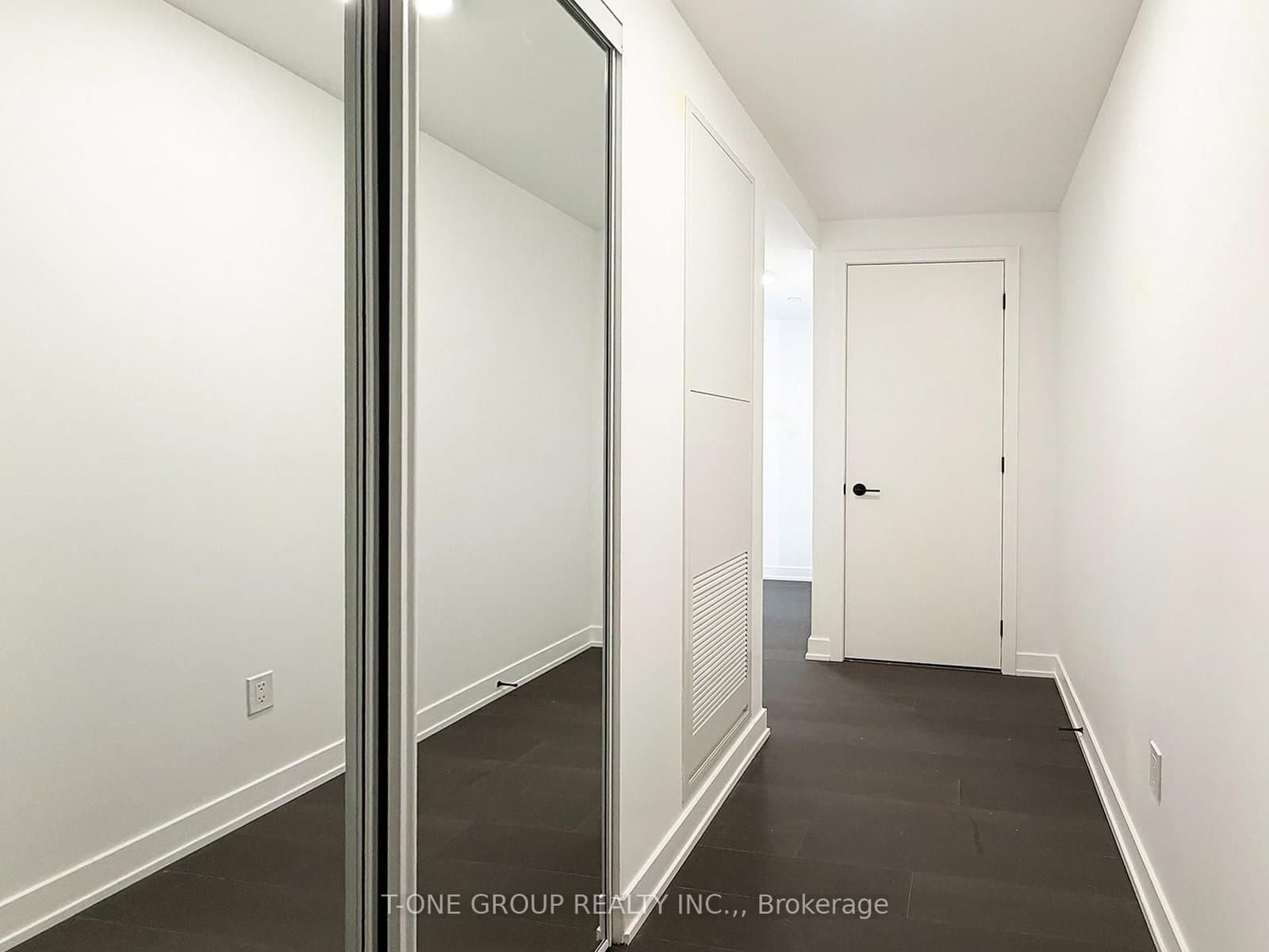 91 Montclair Avenue, Unit 1706 thumbnail 7
