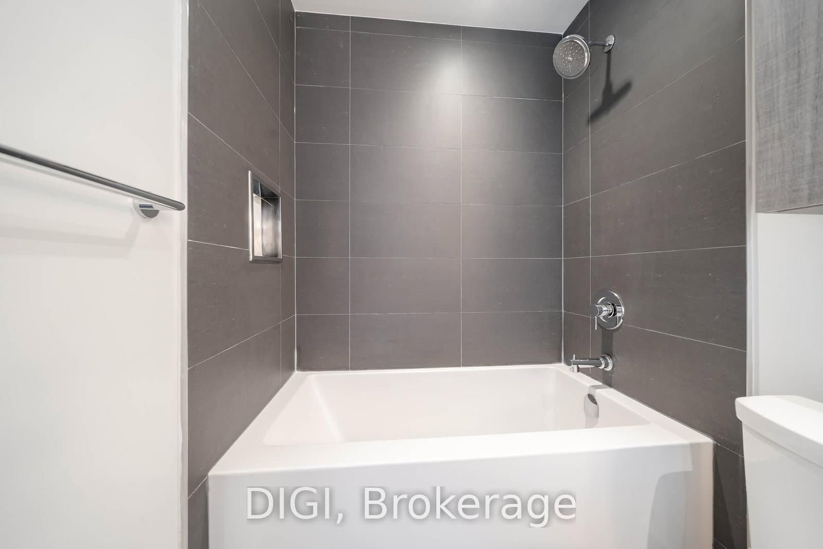 25 Selby Street, Unit 2004 thumbnail 13