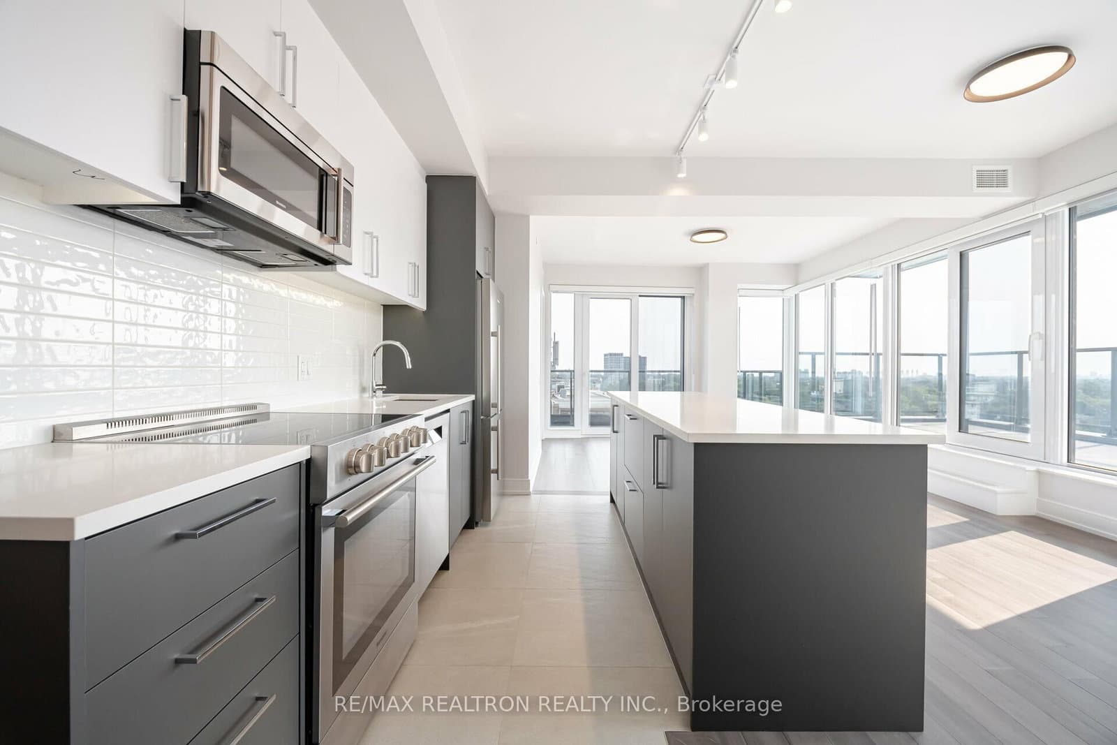 2525 Bathurst Street, Unit 1203 thumbnail 6