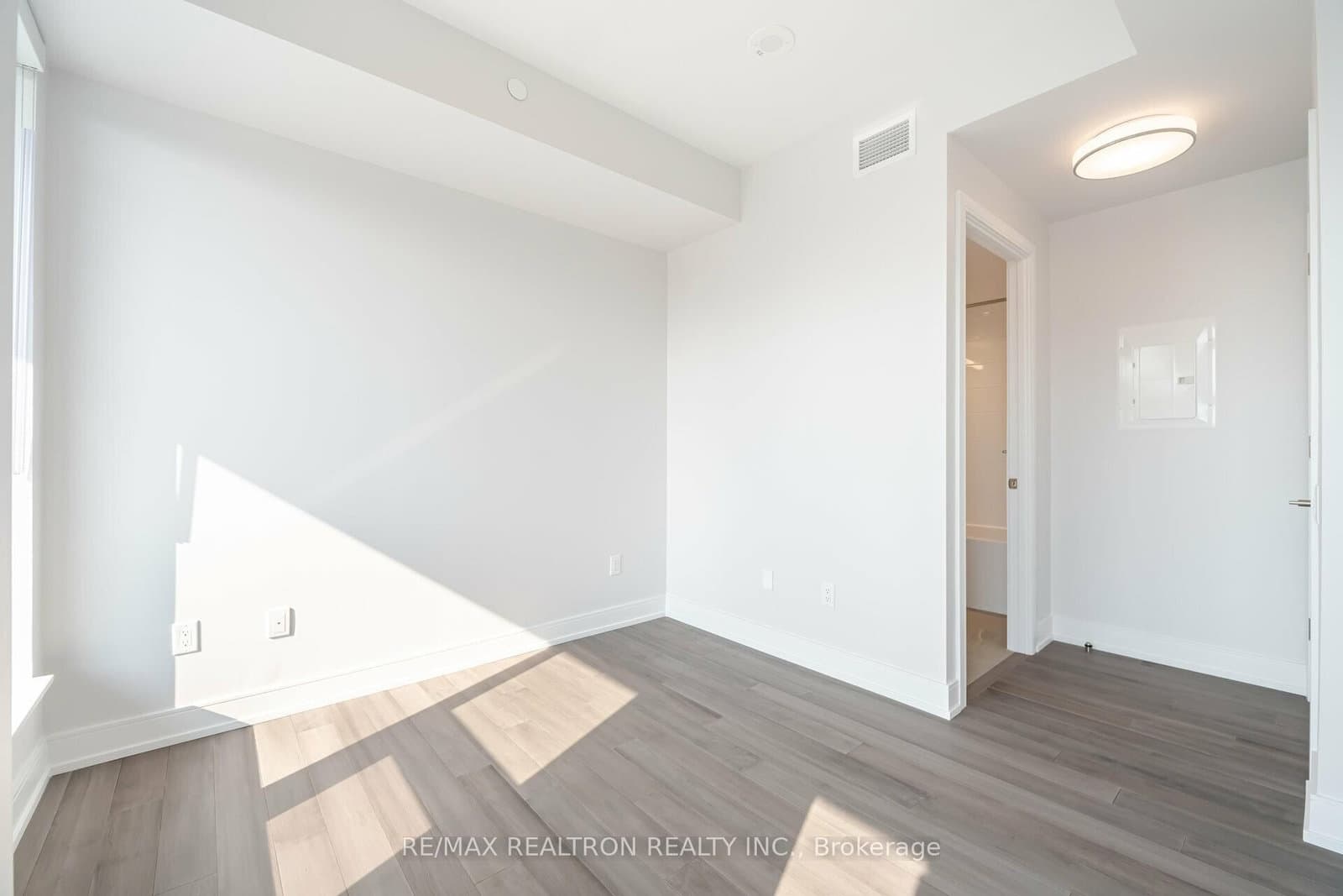 2525 Bathurst Street, Unit 1203 thumbnail 9