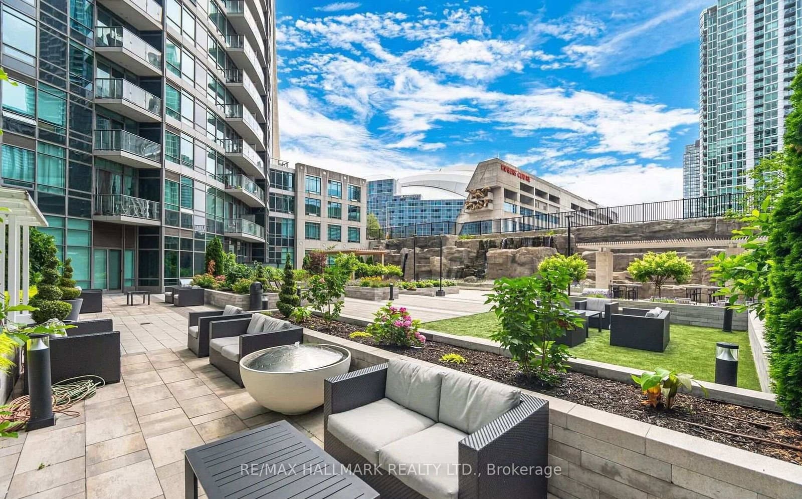 361 Front Street W, Unit 107 thumbnail 25