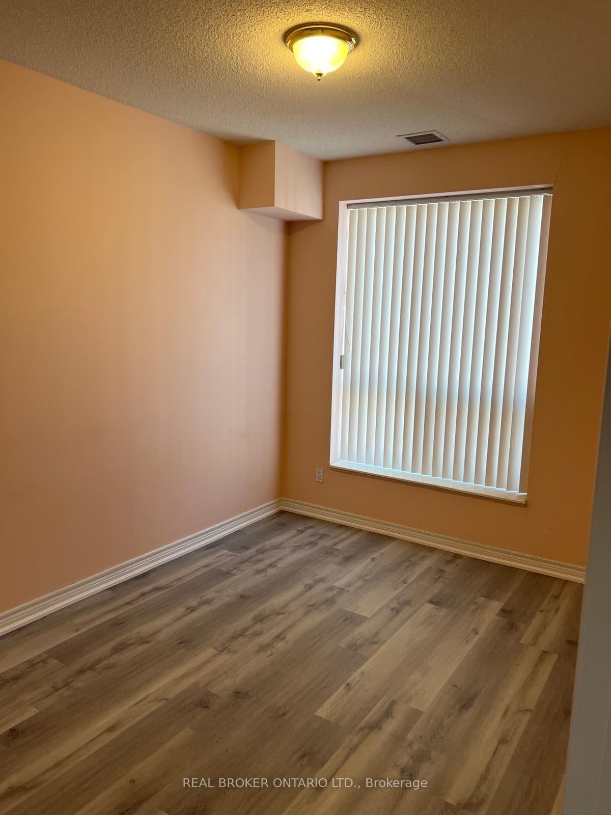152 St Patrick Street, Unit 1107 thumbnail 8