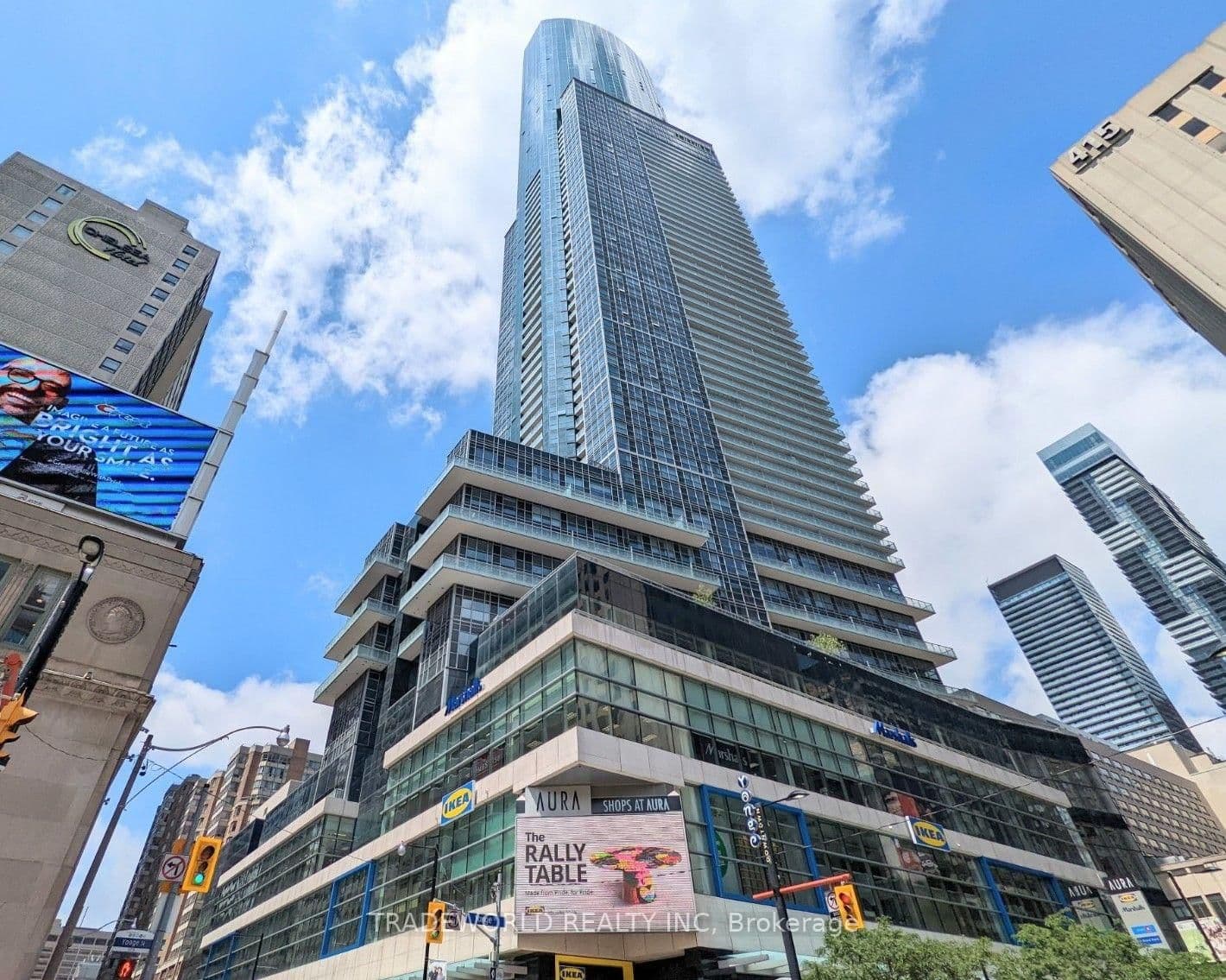 386 Yonge Street, Unit 4601 - Image 1