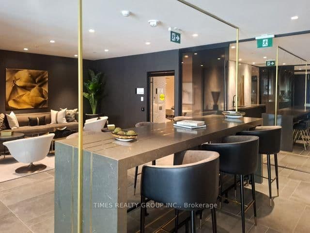 319 Jarvis Street, Unit 2916 thumbnail 3